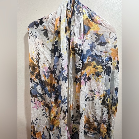 Lightweight Floral Multicolor Scarf - Picture 4 of 4